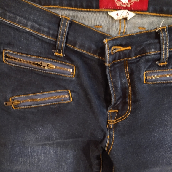Lucky Brand Jeans - Picture 2 of 6